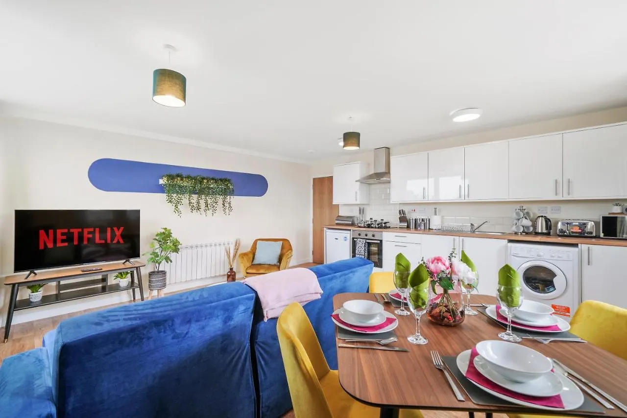 30 Percent Off! Exquisite Gems Of Southampton! - 3 Bed Apartment Totton United Kingdom